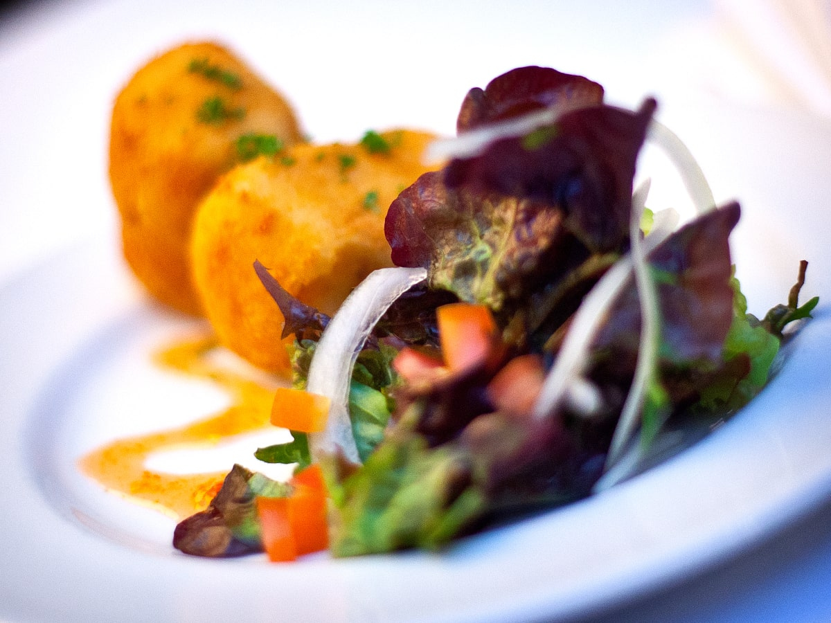 Elegant wedding catering at Lucan Spa Hotel